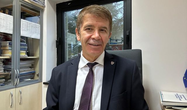 İrfan Kaya Ülger: "Ukrayna savaşının akıbetine ilişkin belirsizlik devam ediyor"