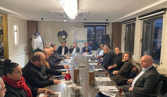 Basın İlan Kurumu Genel Müdürü Çay, TİMBİR Yönetim Kurulu Toplantısının onur konuğu oldu