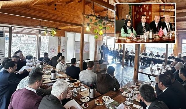 Çilimli’de “Eğitim Şurası” yapıldı