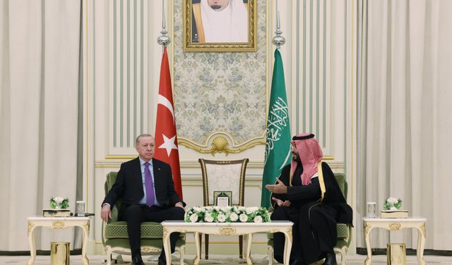 Cumhurbaşkanı Erdoğan, Suudi Arabistan Veliaht Prensi Muhammed bin Selman ile Riyad’da görüştü