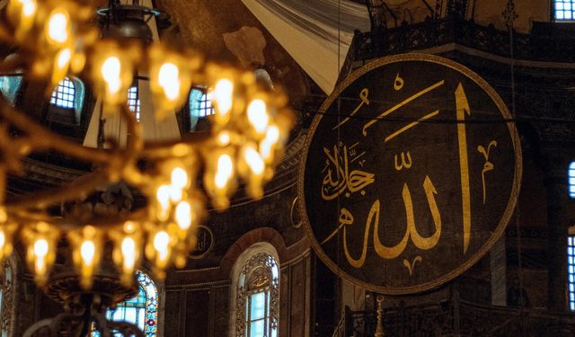 Ramazan ayının müjdecisi Berat Kandili idrak edilecek