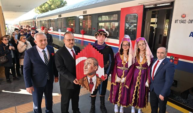 Aydın’da 95 yıllık hasret: Atatürk bir kez daha coşkuyla karşılandı