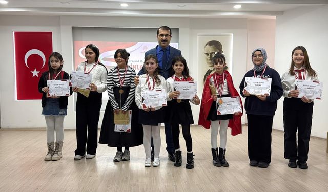 Artvin’de, İstiklal Marşı’nı güzel okuma yarışması düzenlendi