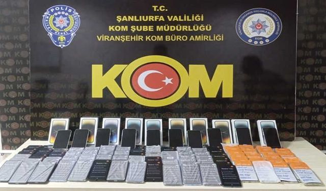 Urfa'da gümrük kaçağı cep telefonu operasyonu