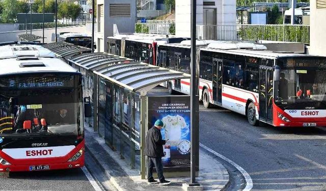 İzmir'de toplu taşıma ücretlerine yüzde 17 zam