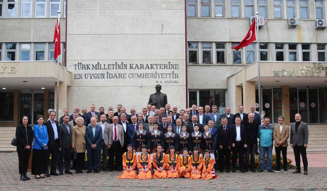 Vakfıkebir’de Muhtarlar günü kutlandı