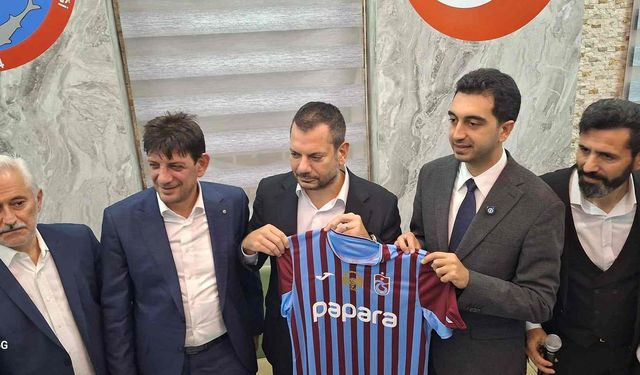 Trabzonspor Başkanı Ertuğrul Doğan Tuzla Ağasarlılar Derneği'ne konuk oldu