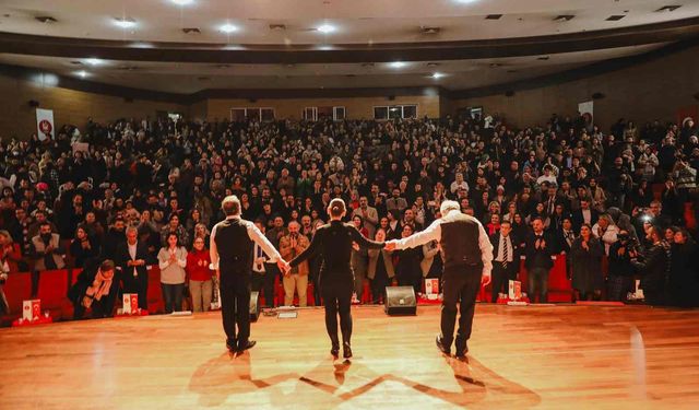 Keçiören’de sanatseverler tiyatro festivalinde buluştu