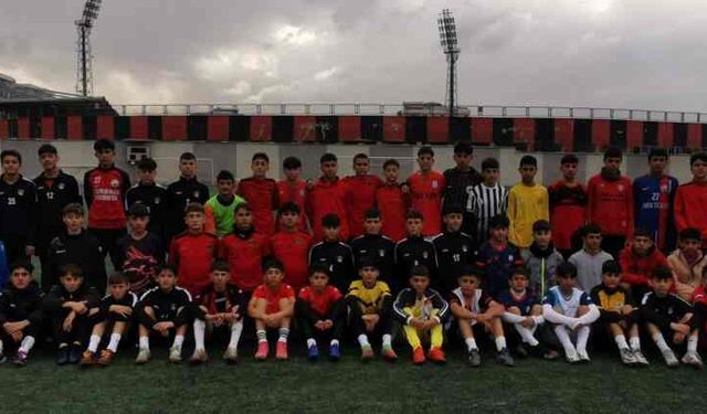 TFF U14 Milli Takım seçmeleri Van’da yapıldı