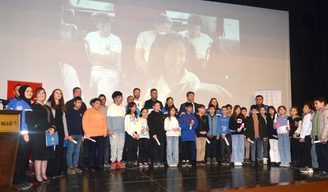 Amasya’da “Geleceğe Birlikte Yürüyelim Projesi” tamamlandı