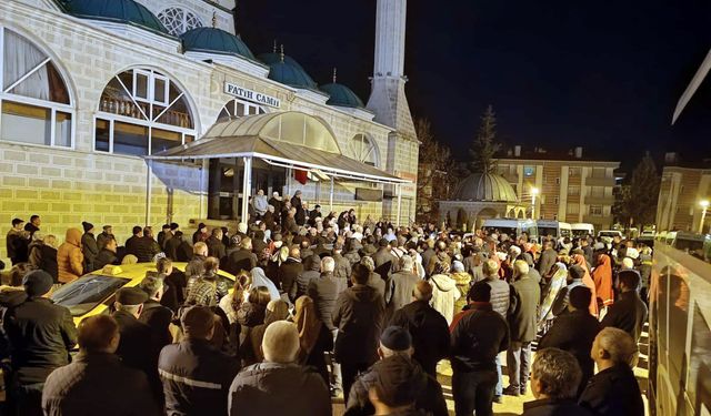 Beypazarı Müftülüğü, umre yolcularını dualar eşliğinde uğurladı