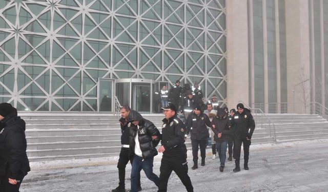 Sosyal medyadan dolandırıcılık yapan çeteden 16 üye tutuklandı