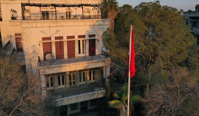 Şam Büyükelçiliği açıldı! Hakan Fidan: Hayırlı olsun