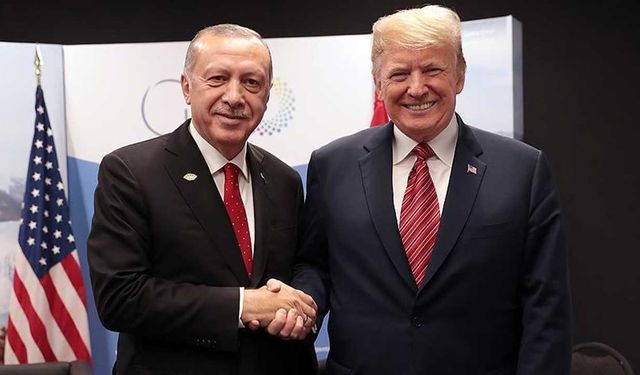 Trump’tan Erdoğan’a övgü: “Türkiye, Suriye’nin anahtarı”