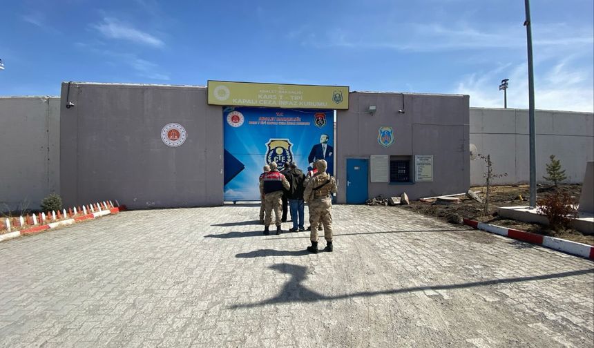 Kars'ta, kesinleşmiş hapis cezası bulunan iki şahıs yakalandı