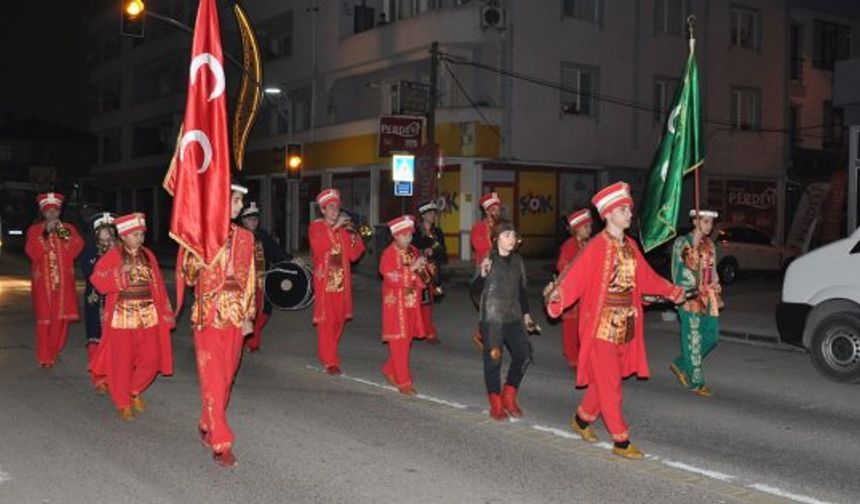 Kartepe'de Mehter Marşı ile sahur