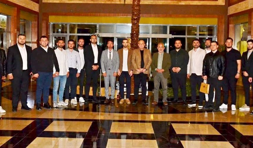 Gider’den gençlere siyaset dersi: "Beklentiniz olsun, sizler yarınların liderlerisiniz"