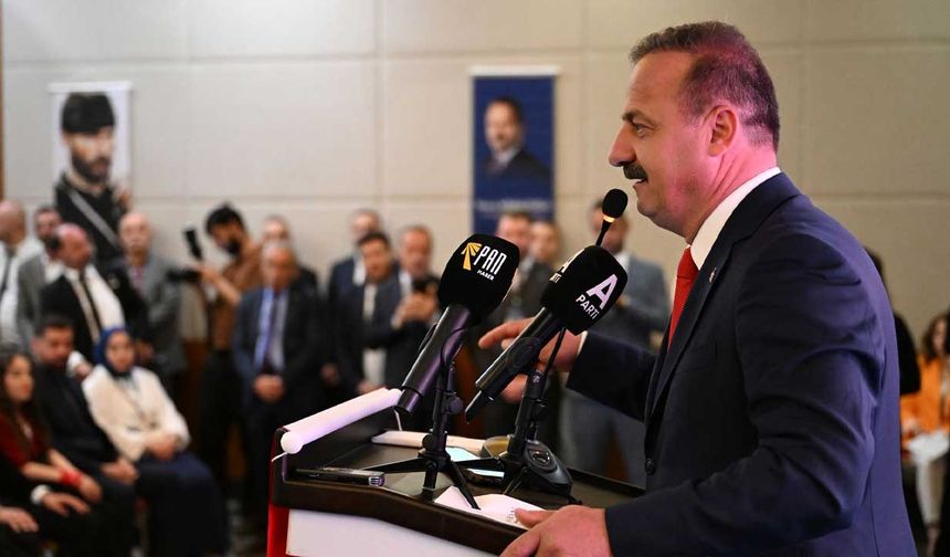 Yavuz Ağıralioğlu, Samsun’da gençlerle buluştu: "Gençlik, milletin anahtarıdır, Lozan bu memleketin tapusudur"
