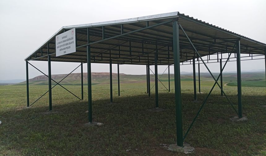 Kırıkkale meralarında gölgelik kurulumu devam ediyor