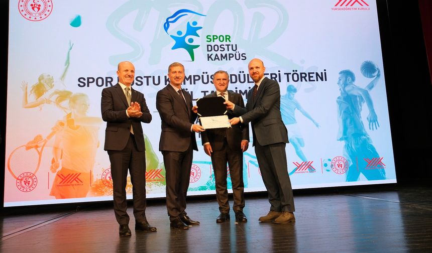 Ağrı İbrahim Çeçen Üniversitesi'ne "Spor Dostu Kampüs" ödülü verildi