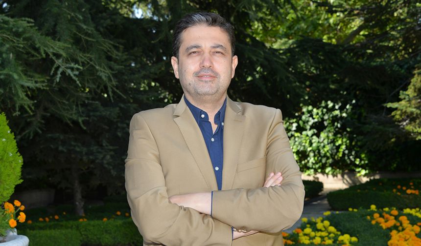 Av. Cüneyd Altıparmak: 'Erzincan'ın candan bir valisi var; Hamza Aydoğdu'