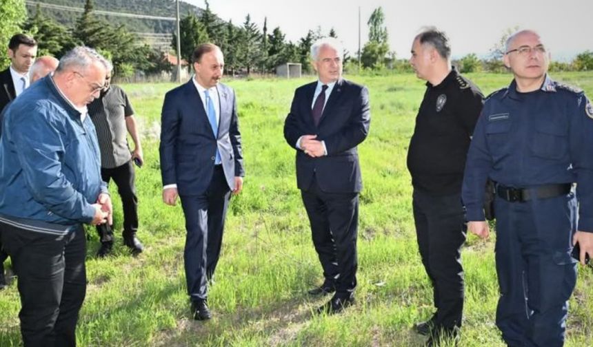 Vali Erin Gül çiftçilerle bir araya geldi