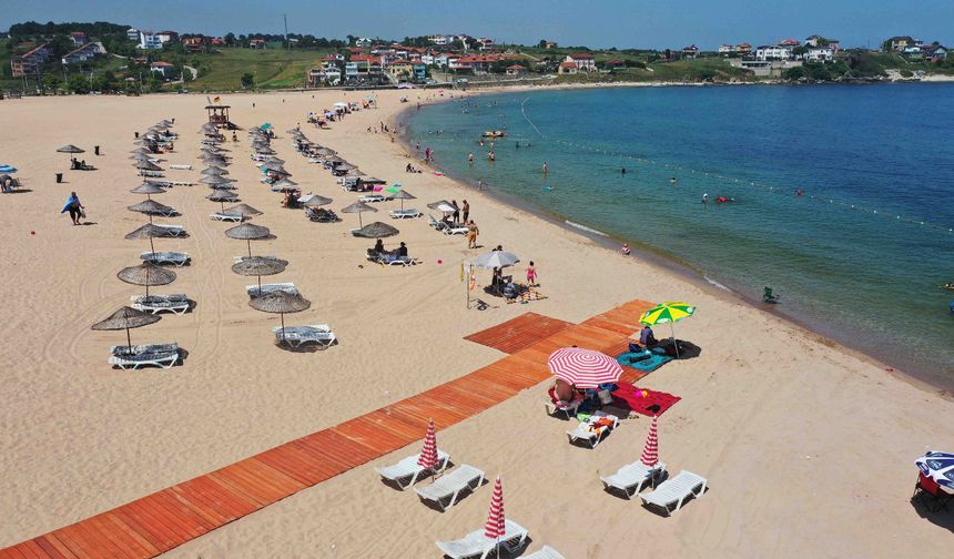 Muğla’da 8 plaj düzenlenerek ücretsiz halkın hizmetine sunuldu
