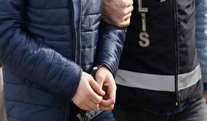 Şalpazarı’nda ruhsatsız tabanca ve abart egzoz ele geçirildi