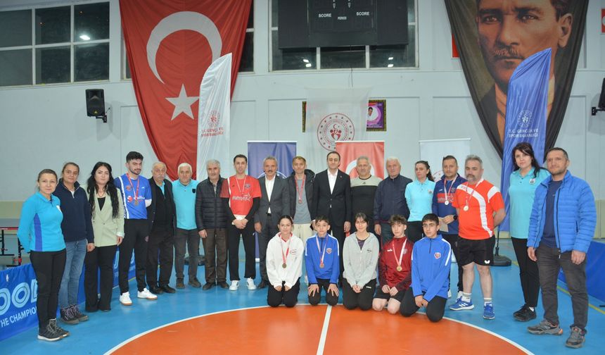 Şalpazarı’ndaki turnuvaya 'Vakfıkebir 14 Şubat' damga vurdu