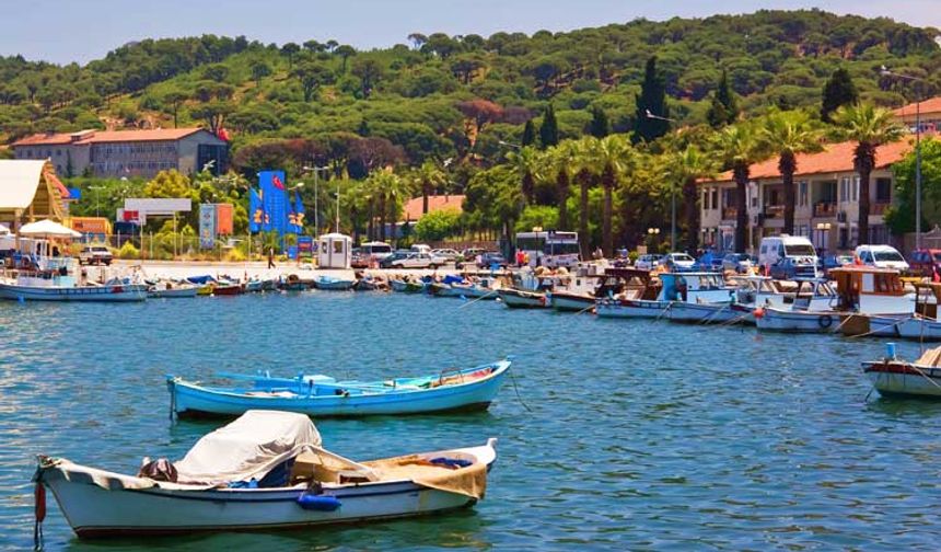 Tatil dönemi başlıyor: Yazlık konut fiyatlarında zirve Çanakkale'nin