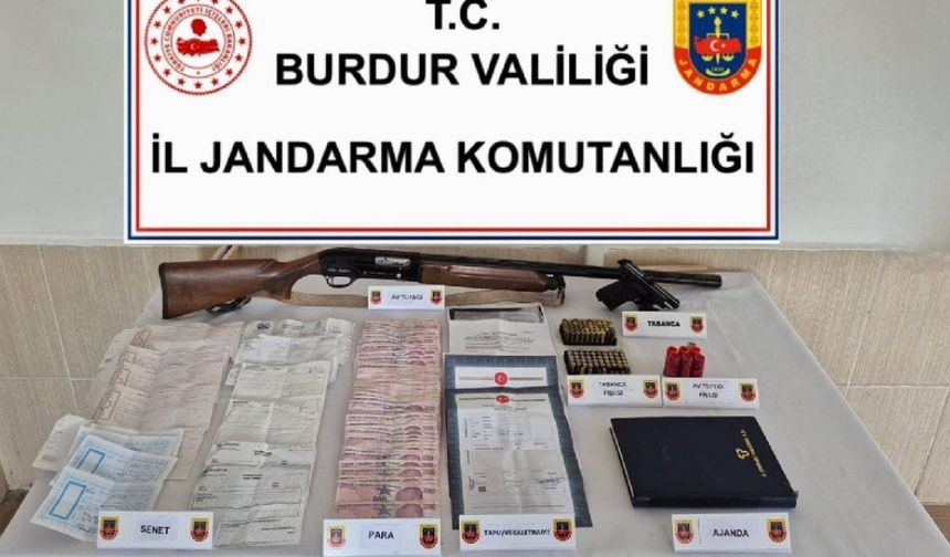 Burdur'da jandarma nefes aldırmıyor! Zehir tacirlerine darbe
