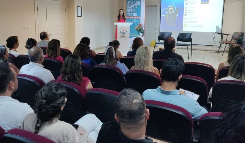 İzmir Çiğli'de atıklardan yapay resif
