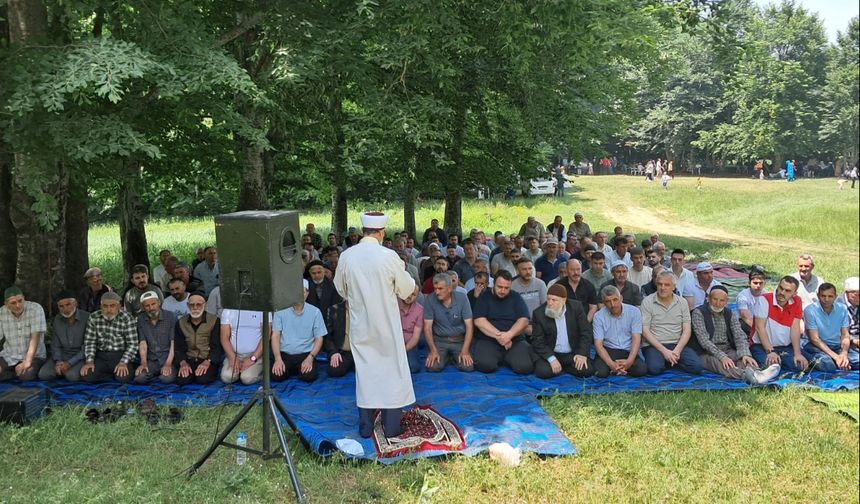 Bilecik’te asırlık gelenek coşkuyla sürüyor