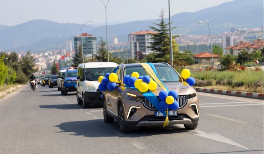 Bilecik'te sünnet töreninde TOGG’lu kortej