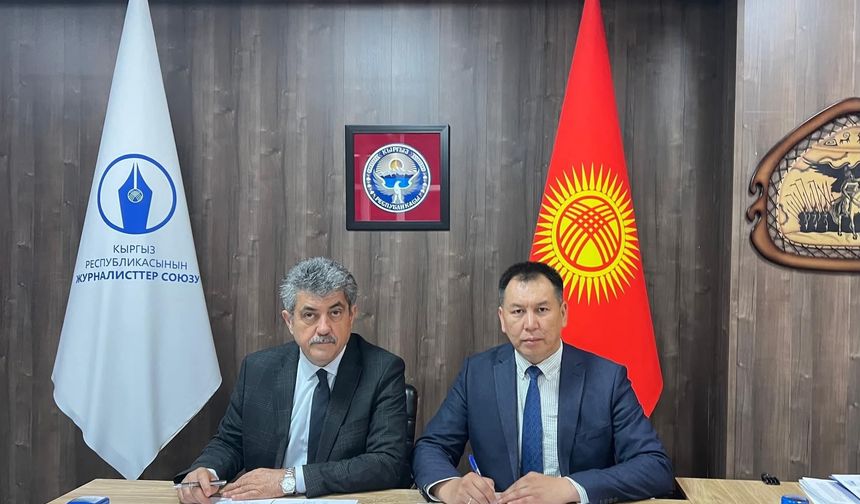Türk Dünyası Gazeteciler Federasyonu ile Kırgızistan Gazeteciler Birliği arasında iş birliği protokolü imzalandı