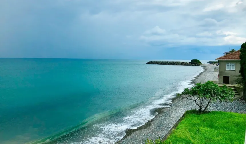 Rize’de denize girilecek yerler açıklandı