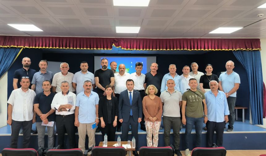Vakfıkebir Kaymakamı Dr. Uzan Başkanlığında muhtarlara yönelik bilgilendirme toplantısı gerçekleştirildi