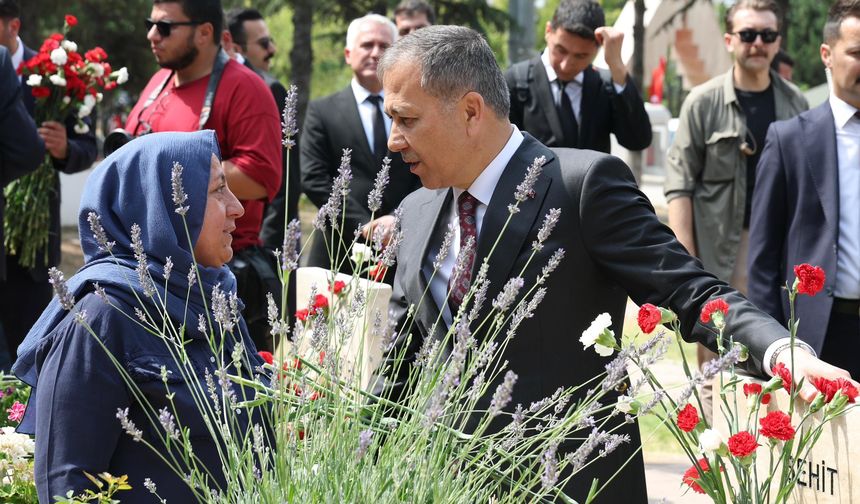 Bakan Yerlikaya: Ne FETÖ'ye ne de herhangi bir terör örgütüne asla geçit yoktur