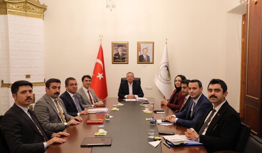Kars Valisi Ziya Polat’ın başkanlığında "Kaymakamlar Toplantısı" düzenlendi