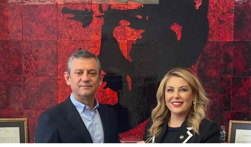 Elvan Işık Gezmiş; Halkın önüne sandığı koyun