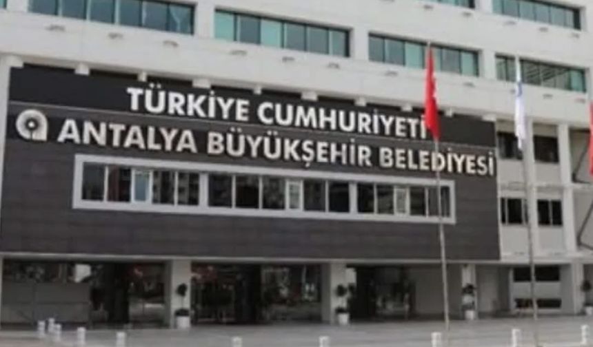 Antalya Büyükşehir Belediyesi’nde üst düzey gözaltılar