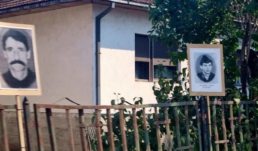 Srebrenitsa’da anma törenlerine provokatif girişim