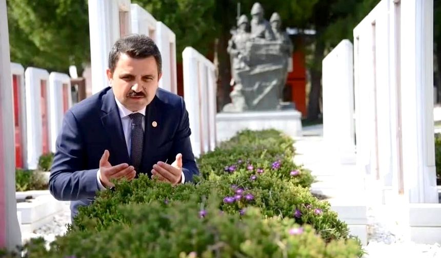 Çanakkale Tarihi Alan Başkanı Kaşdemir'in 15 Temmuz mesajı: "Çanakkale ruhu, 15 Temmuz'da bir kez daha ortaya çıktı"