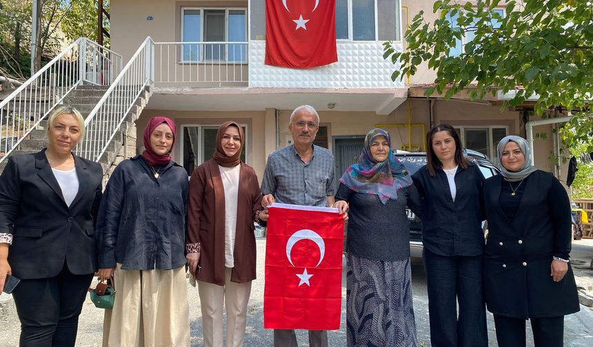 Cumhurbaşkanı Erdoğan’dan şehit ailelerine “Terörsüz Türkiye” mesajı