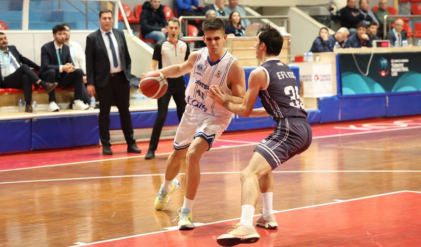 Basketbol’da Kağıtspor yeniden 1. Lig’de