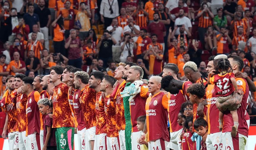 Galatasaray seyircisi önünde farklı başladı: Karagümrük’ü 3-0 geçti