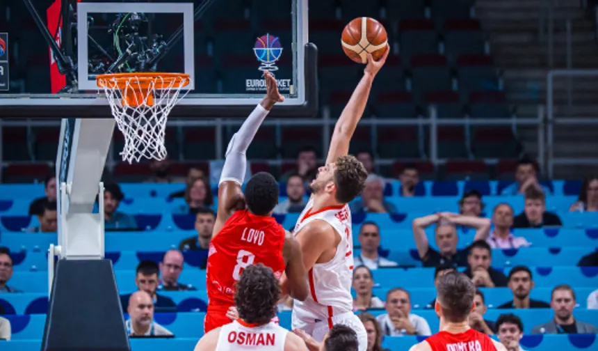 12 Dev Adam tarih yazdı: Türkiye EuroBasket’te yarı finalde