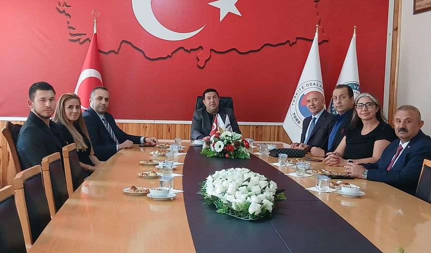 AK Parti Milletvekili Ayhan Gider, Bayramiç Tarım ve Teknoloji Fuarı sonrası KATSO ile bir araya geldi