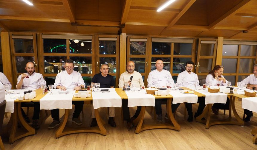 5.⁠ ⁠Rize Gastronomi Günleri’nde Akademik Şefler basınla buluştu