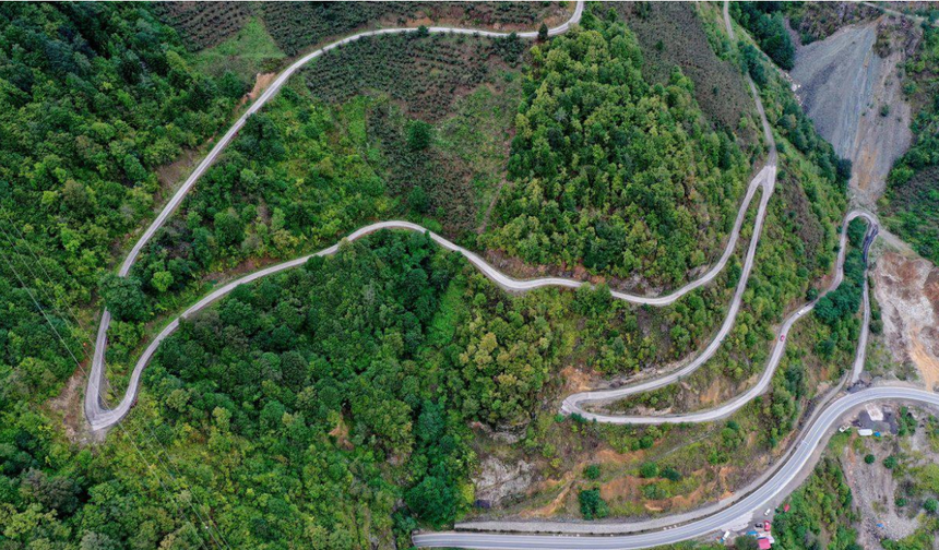 Ordu Mesudiye' de 200 km yol modern görünüme kavuştu